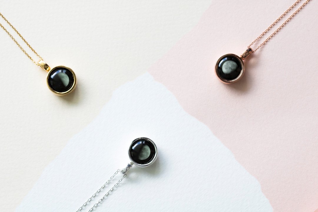 Mini Silver Simplicity Necklace